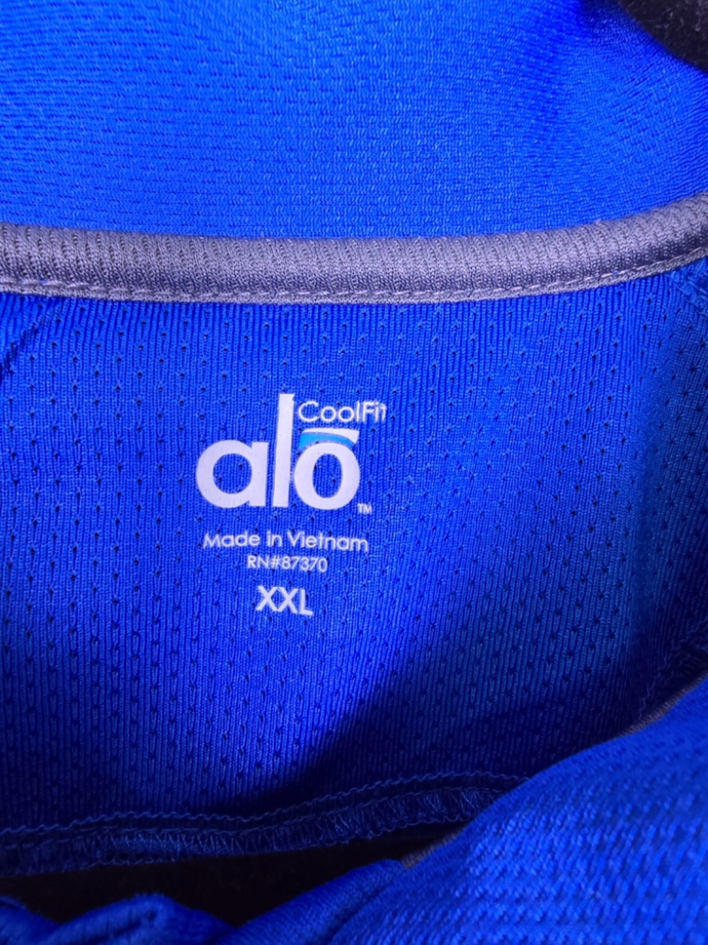 Alo Yoga CoolFit Performance Polo Bundle Mens XXL White Blue Golf Shirt Lot - Picture 4 of 14